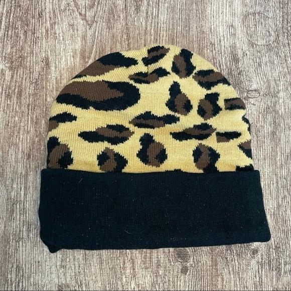 Leopard Printed Fold Over Beanie - Picture 2 of 2